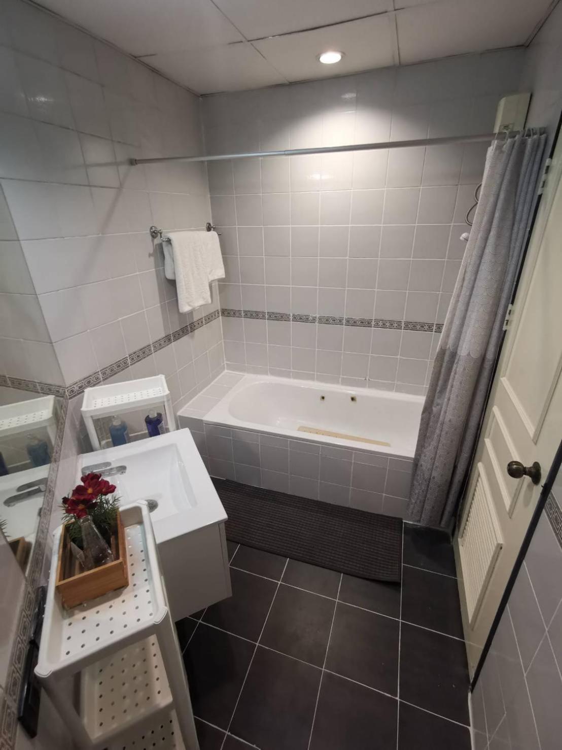 Cozy 1Br Walk To Bts And Airport Rail Link Close To Malls G7 Bangkok Esterno foto